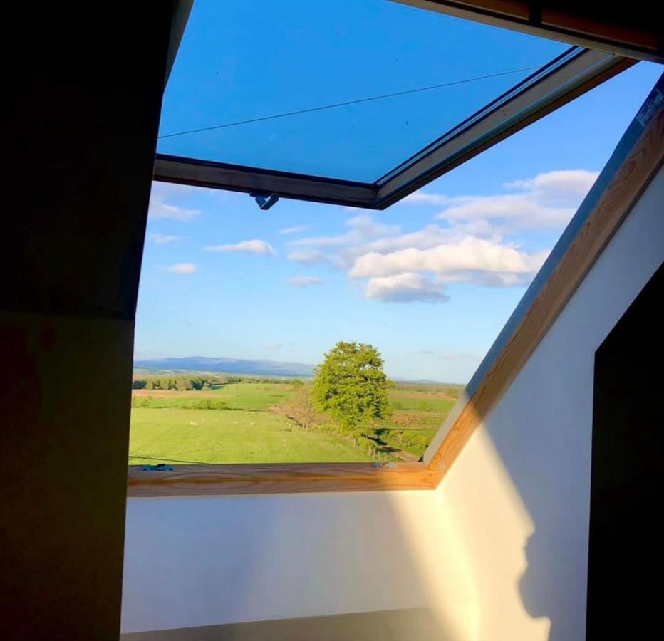 Trossachs Barn & Cabin - Boutique B&B Port Of Menteith Esterno foto